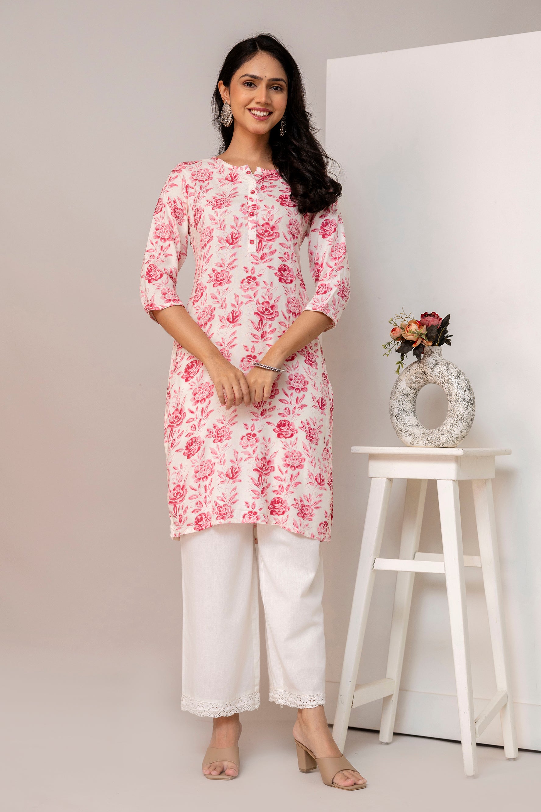 Printed Straight kurta with pant