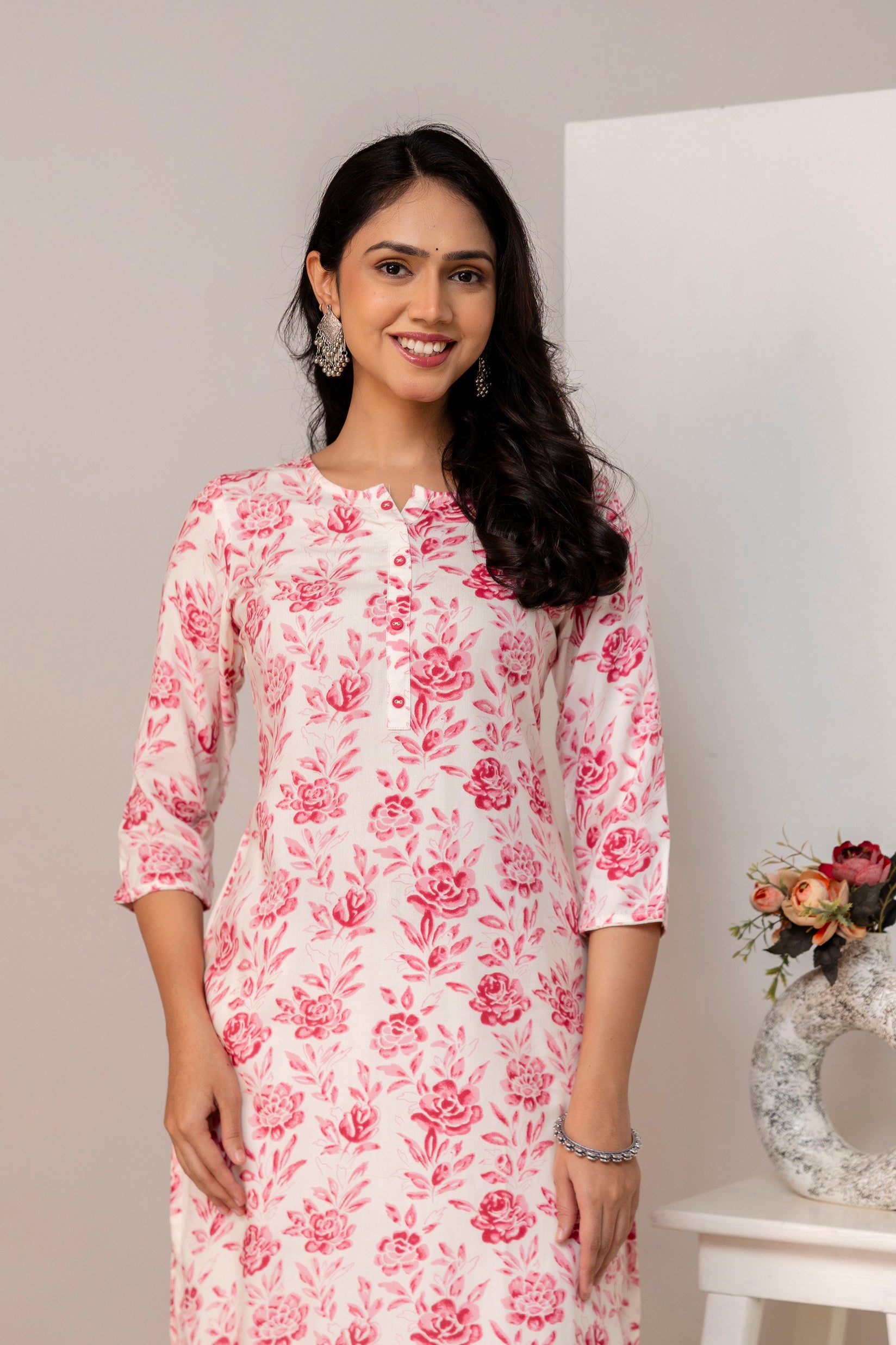 Printed Straight kurta with pant